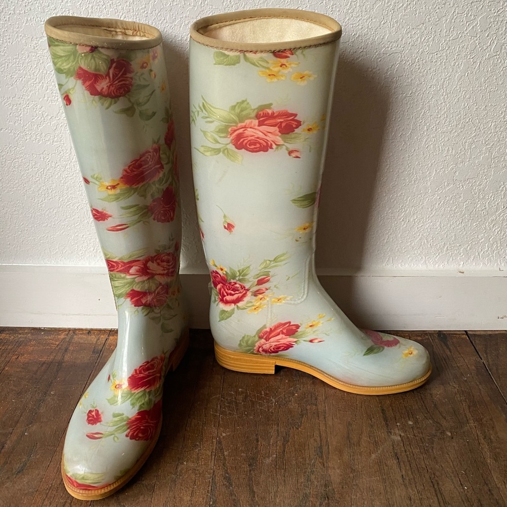 Dav floral rain boot wellies